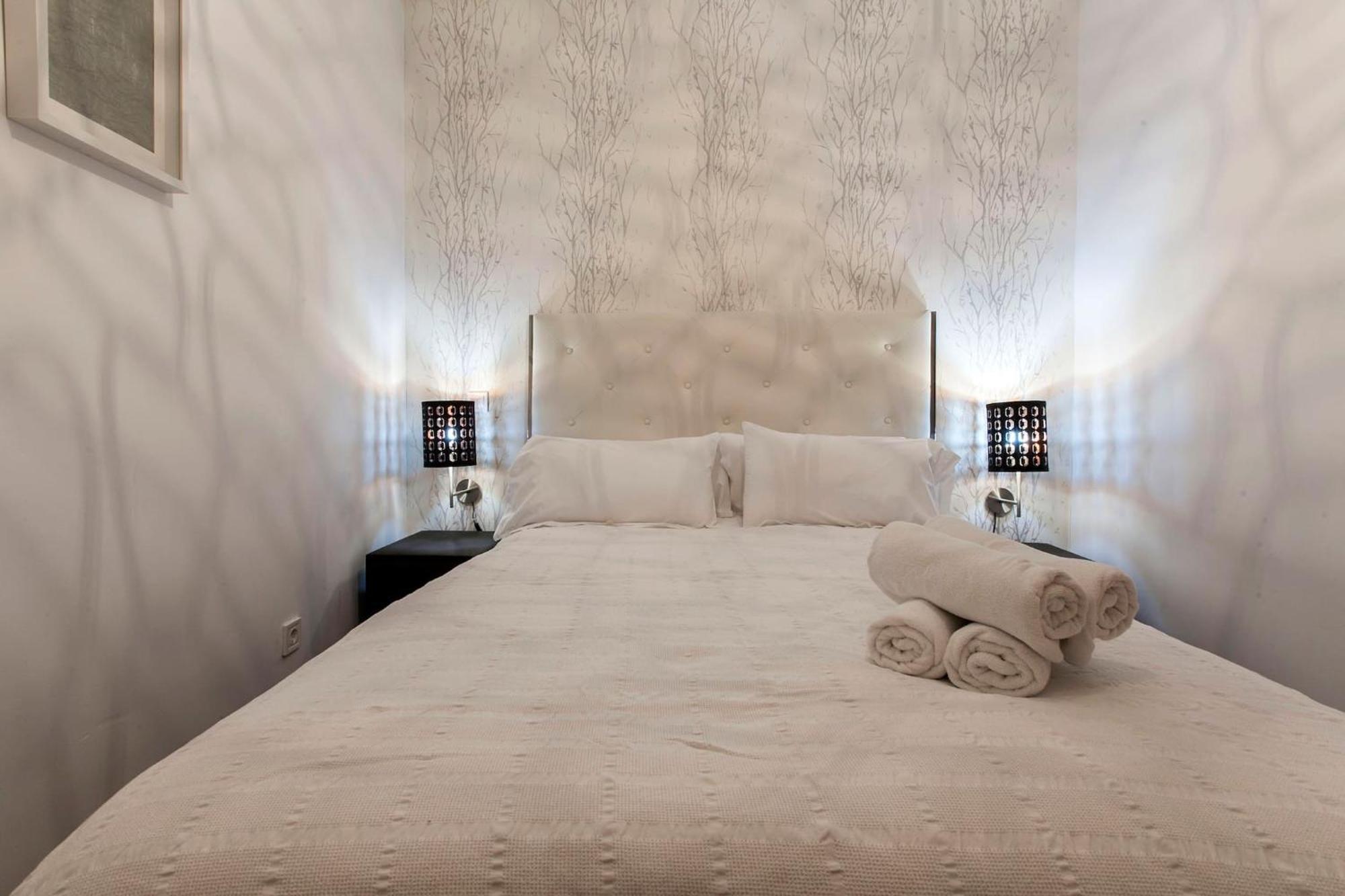 Apartamentos Day Madrid Callao Centro Gran Via Sol Malasana المظهر الخارجي الصورة