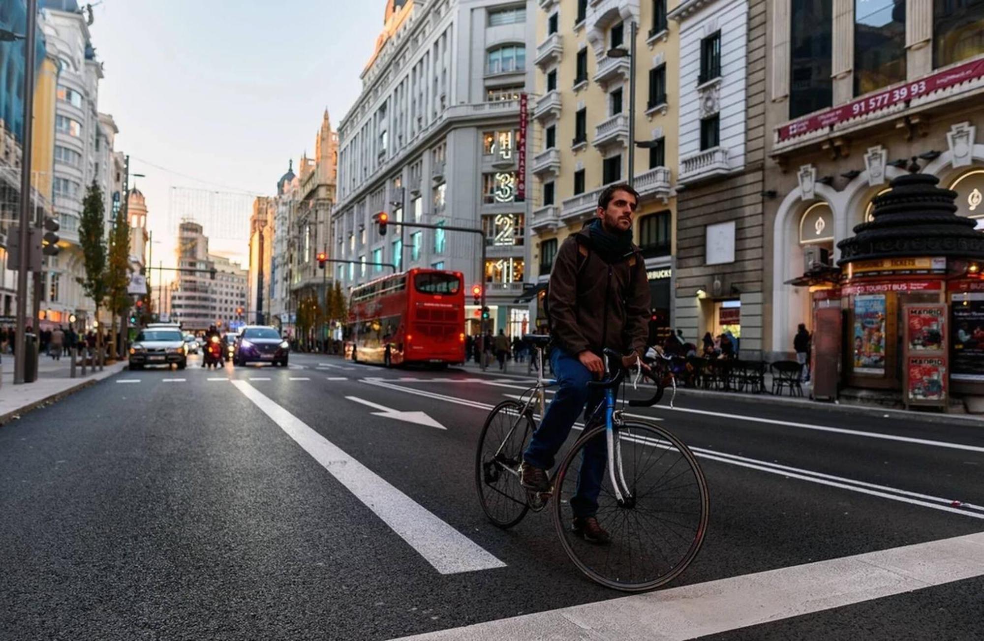 Apartamentos Day Madrid Callao Centro Gran Via Sol Malasana المظهر الخارجي الصورة