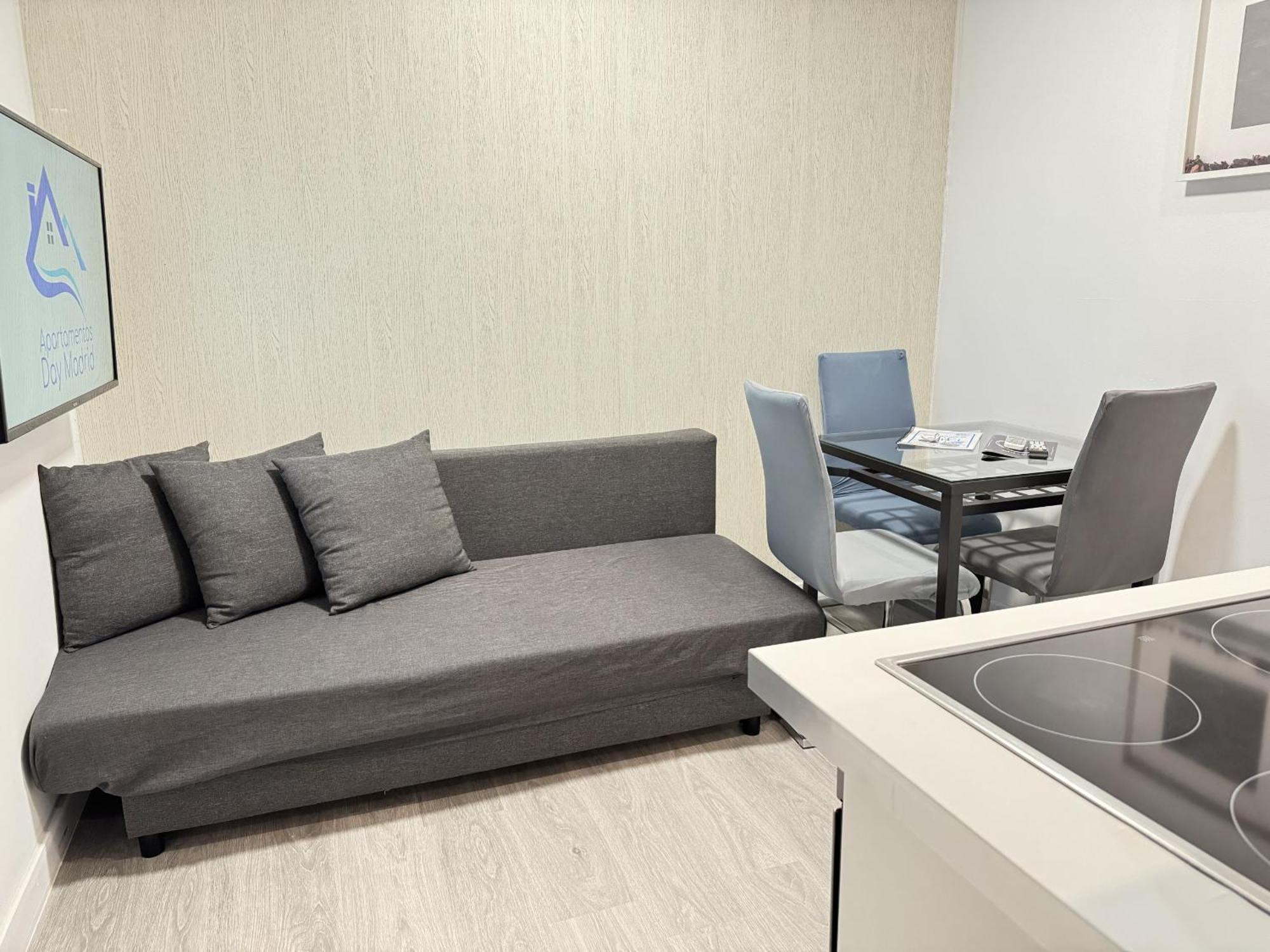 Apartamentos Day Madrid Callao Centro Gran Via Sol Malasana المظهر الخارجي الصورة